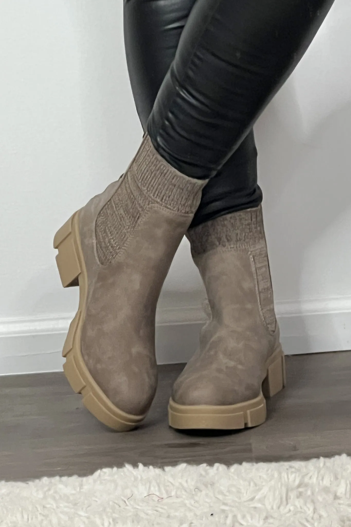 Blowfish Moor Tech Knit Prospector Boot : Sea Mushroom
