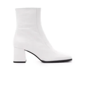 Carlton White Leather